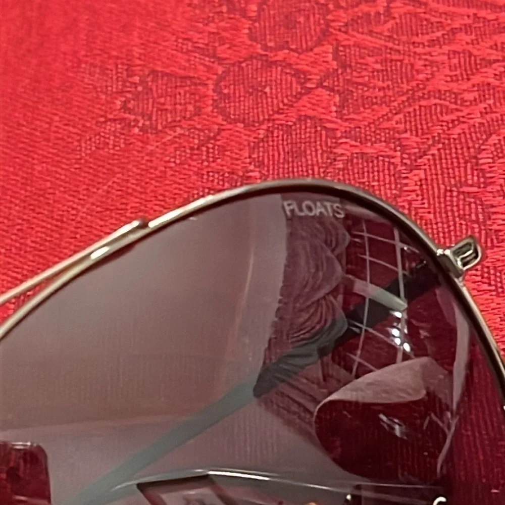 Brand New Floats Komodo Polarized Aviators Sunglasses Metal Silver Tone Frame